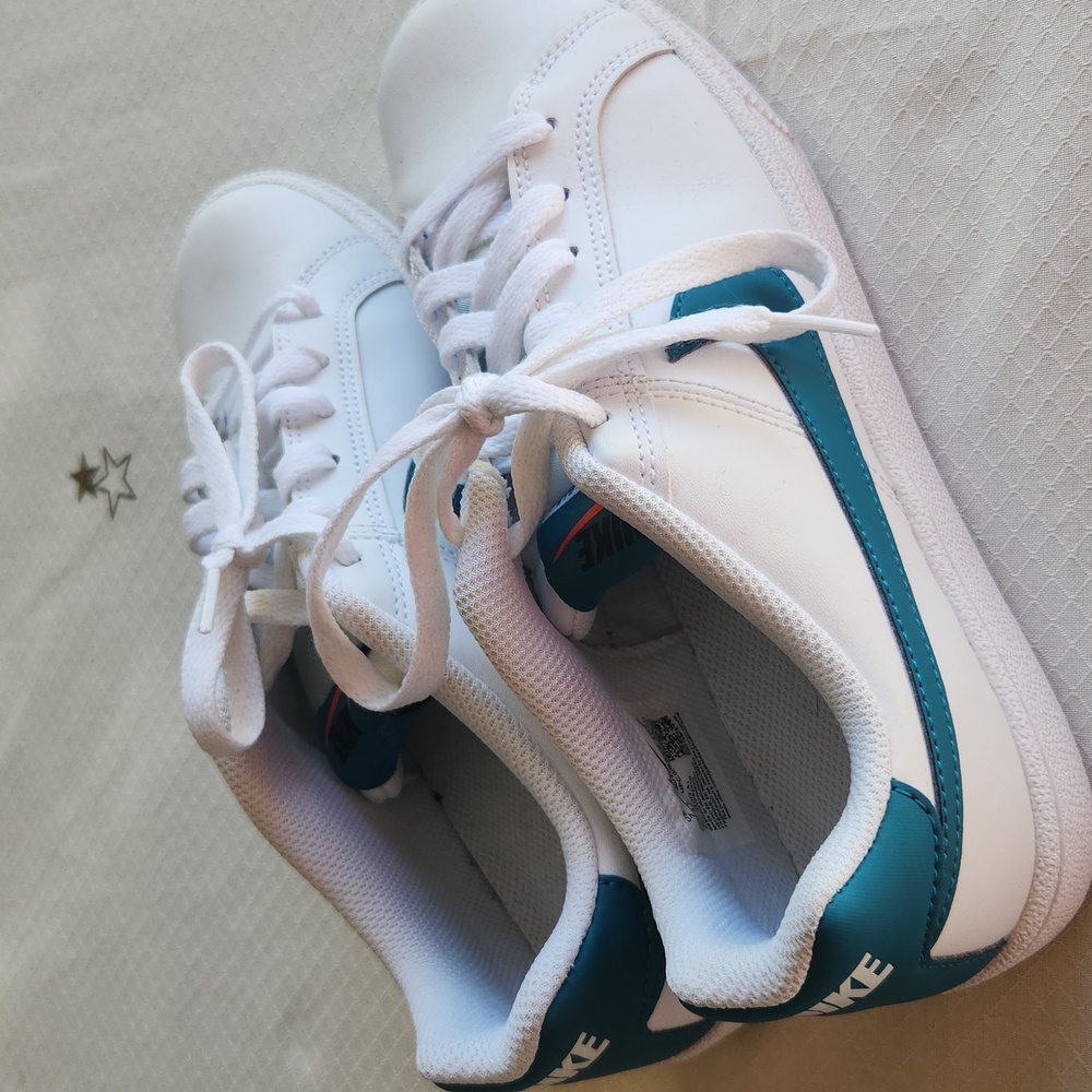 Nike Court Royale White Blustery W - 749867-107